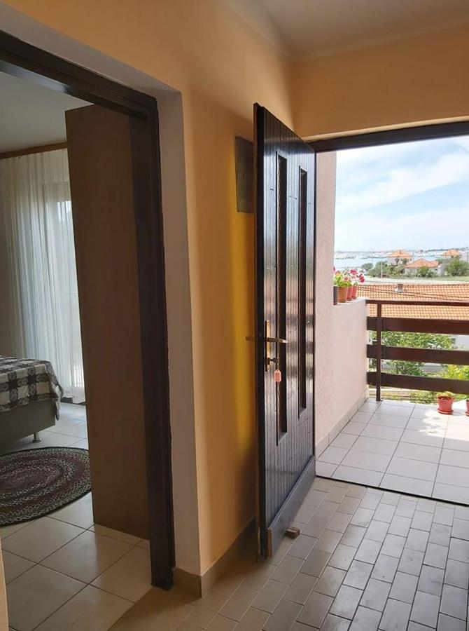 Apartmani Svitlana Sukošan Exteriör bild