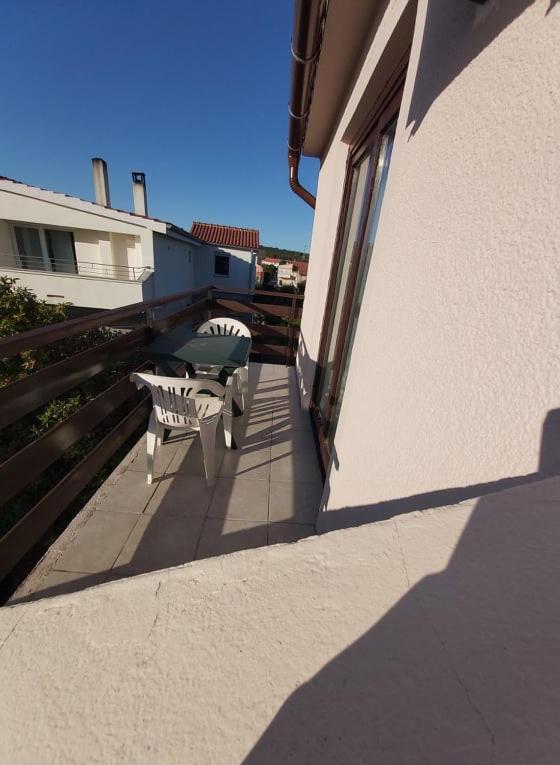 Apartmani Svitlana Sukošan Exteriör bild
