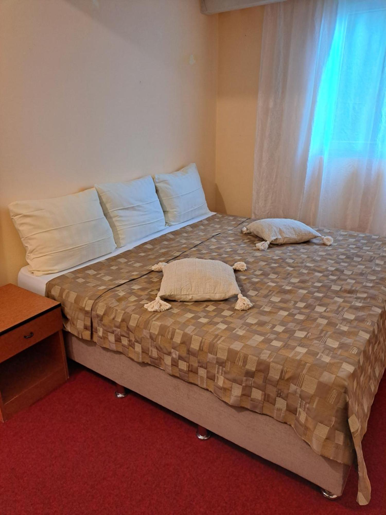 Apartmani Svitlana Sukošan Exteriör bild