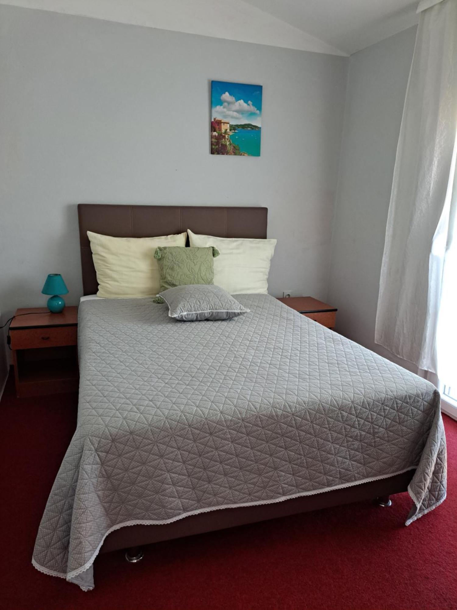 Apartmani Svitlana Sukošan Exteriör bild